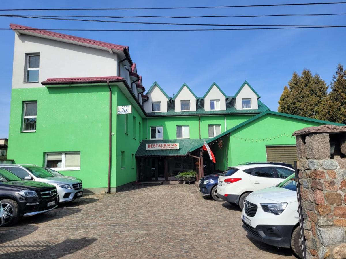 Albert Turystyczne Uslugi Hotelarskie Warschau Exterior foto